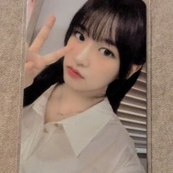 IVE SHOW WHAT I HAVE IVE THE 1ST WORLD TOUR Photocard Non-Sport Card