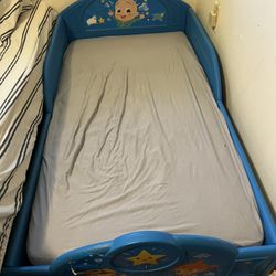 Toddler Bed With Mattress