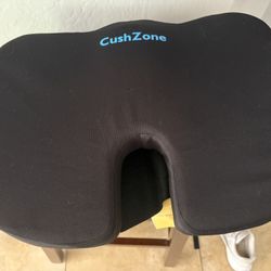 Cushzone Sciatic Seat Cushion 