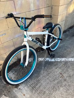 2024 Blocks Flyer Se Bike