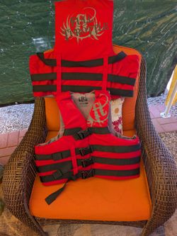 Adult life vests