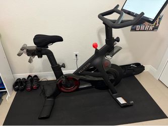 Peloton Bike