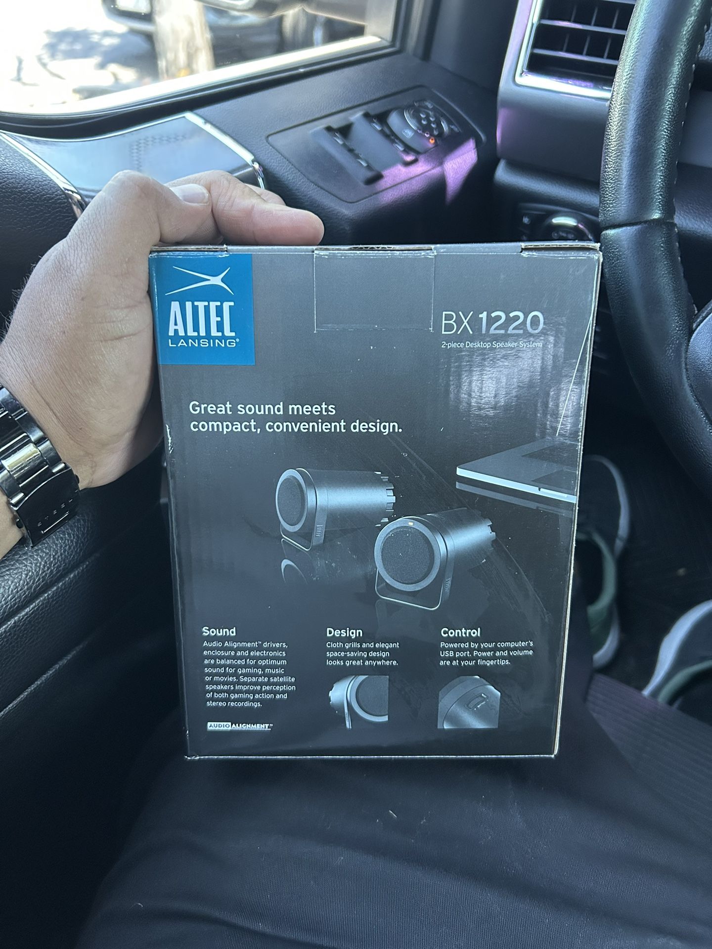 Speakers 