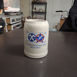 Vintage German Hacker - Pschorr Beau Munchen 0.5L  Getz Beer Stein With West Germany Etched On Bottom 