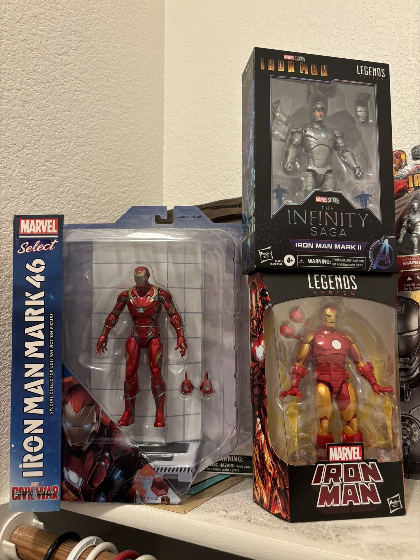 Iron Man WolverineDeadpoolBatman Action Figures