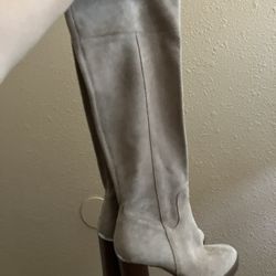 Micheal Kors Boots 