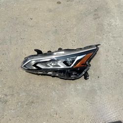 2019 - 2022 NISSAN ALTIMA LH DRIVER SIDE HEADLIGHT OEM