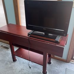 side table with folding leaves 