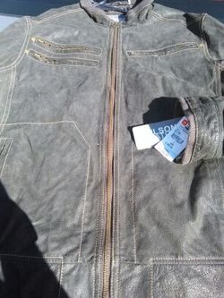 Large..Brand New Wilson's Leather Jacket