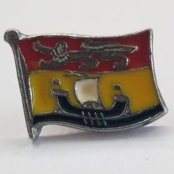 Collar pin Flag