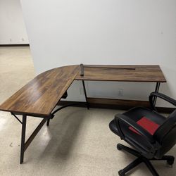 Corner Desk for only $20