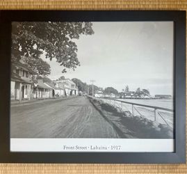 Vintage prints of old Honolulu and Lahaina