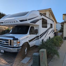 2025 Entegra Odyssey 26M -Loaded With Upgraded 
