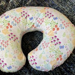 Boppy Nursing Pillow - Garden party 