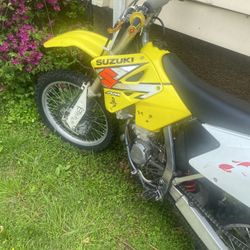 Suzuki Dirt Bike