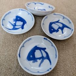Set of 4 asian chinese vietnamese fish print porcelain small dipping sauce dishes plates