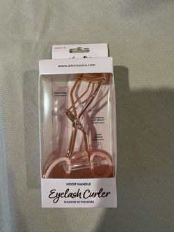 Eyelash Curler