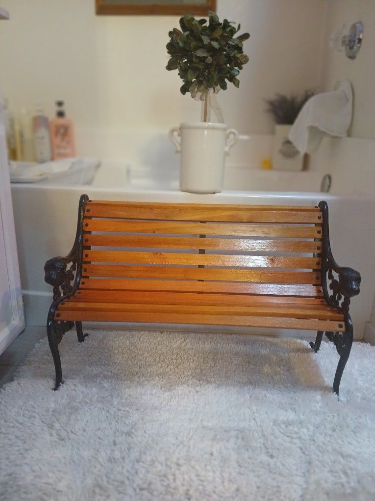Park Bench Toddler Or Doll Size