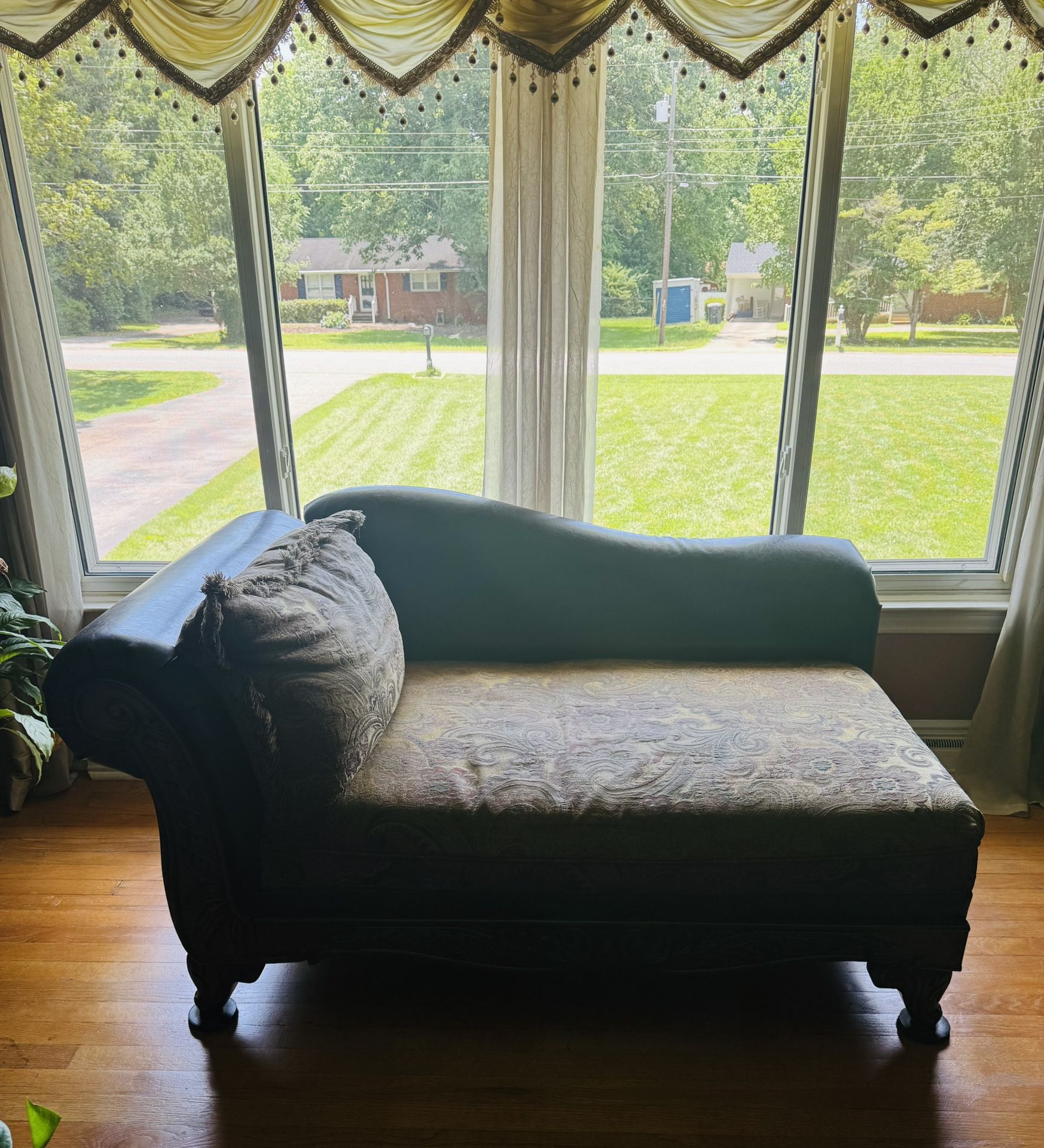 Living room Set for Sale