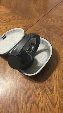Sony Headphones WH-CH720N Noise Cancellation