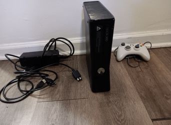2 Xbox 360 For Sale Throw Price $$$
