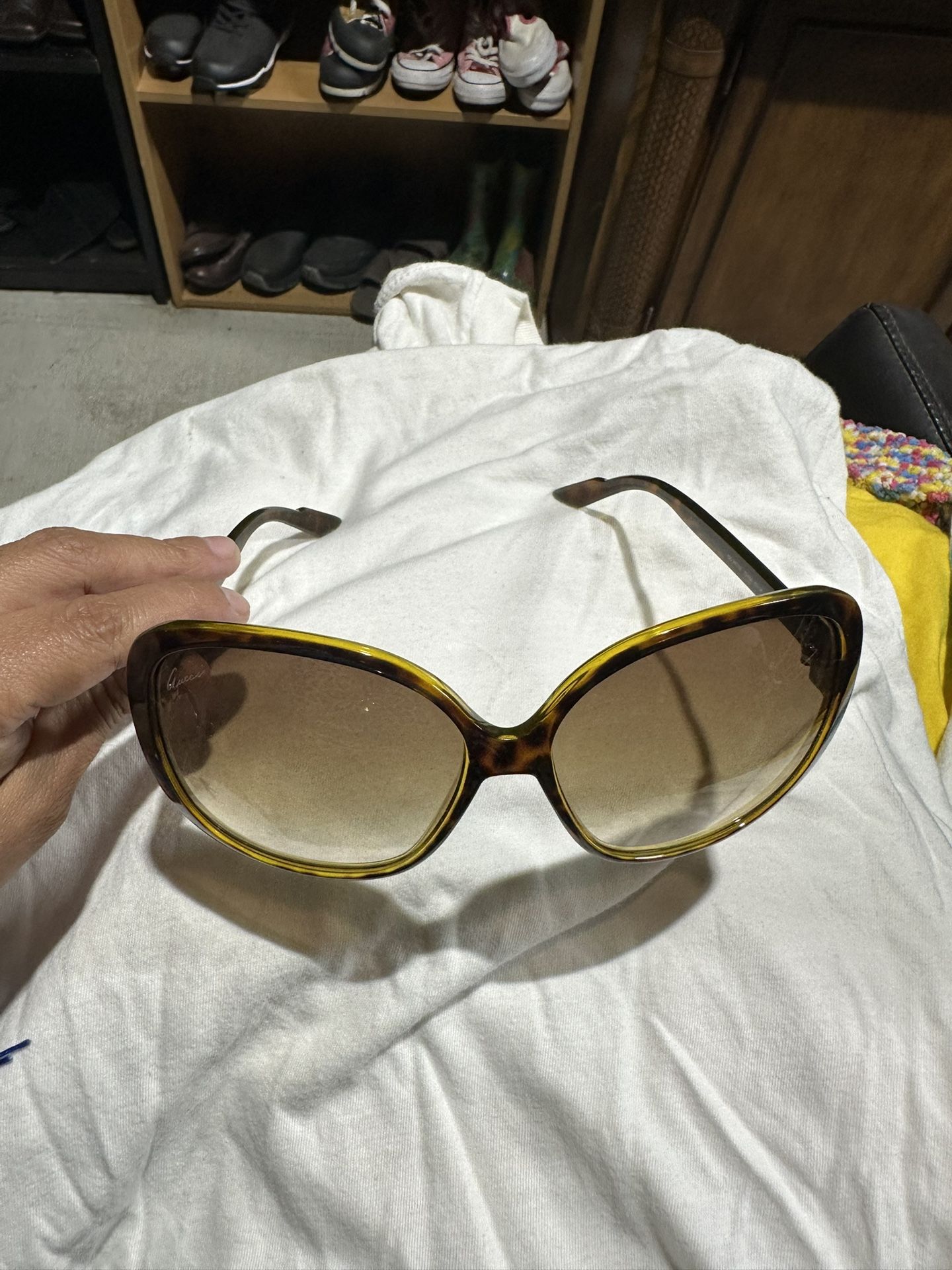 GUCCI SUNGLASSES 160$ Good Condition As Shown ORIGINAL
