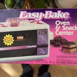  1992 Never Opened Easy Bake Oven 