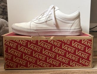 Vans, Men’s 6.5 Women’s 8