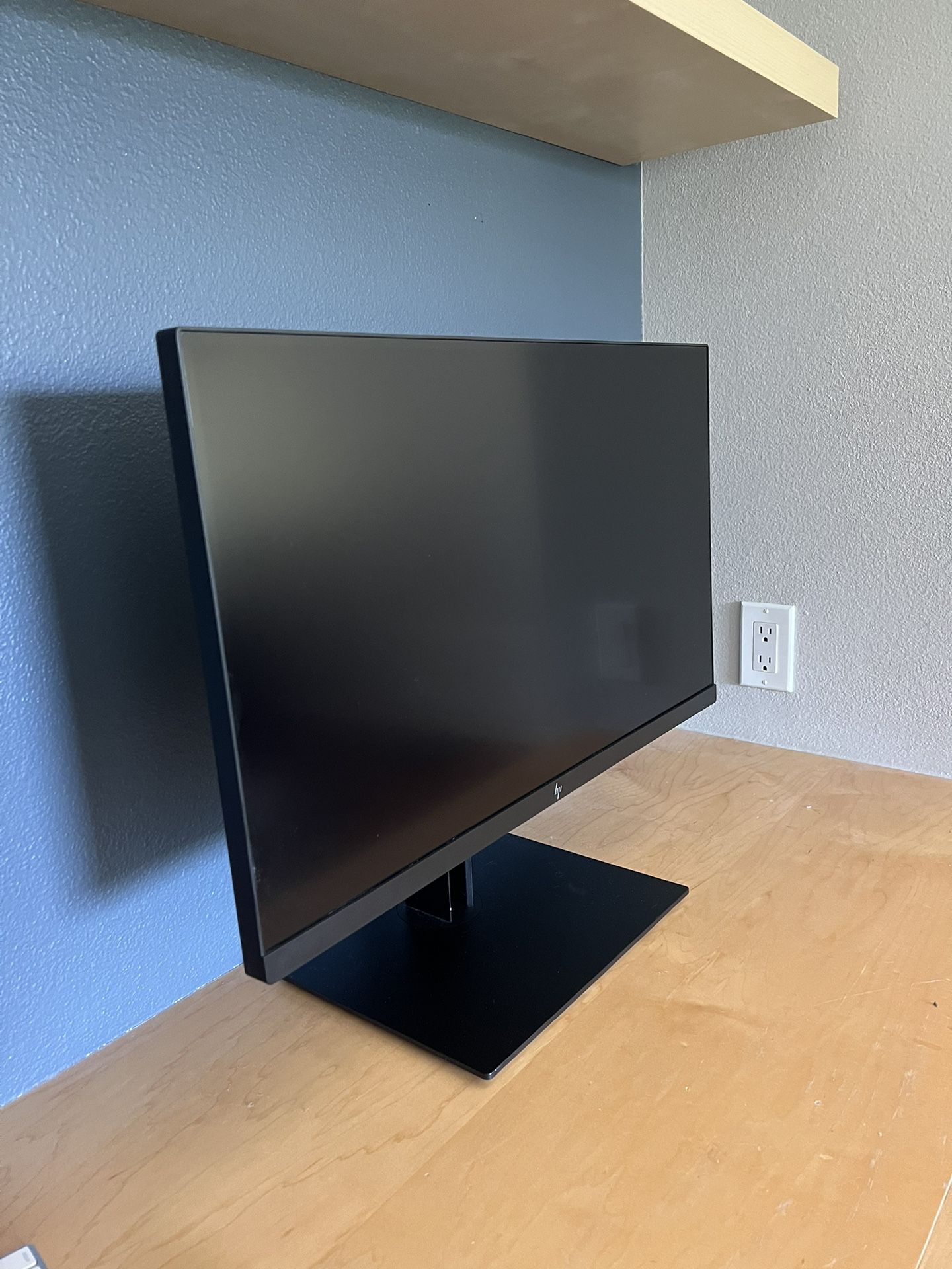 HP Z27 27-inch 4K UHD Display
