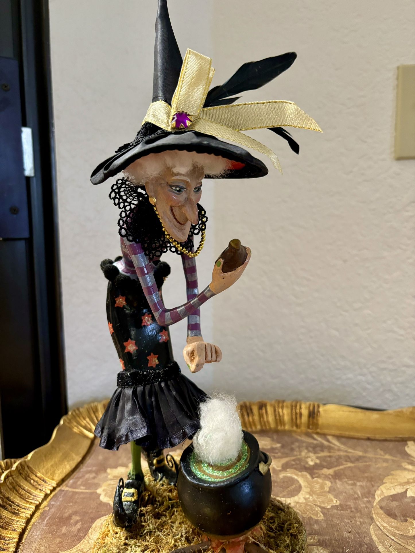 HALLOWEEN: Bewitching Figure, Opal (Exclusive Collectible)