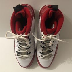 Jordan 9 Gym Red