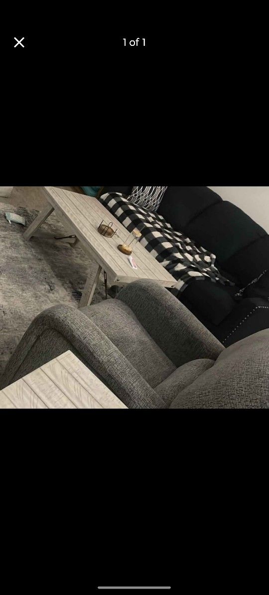 Swivel Rocker Recliner 