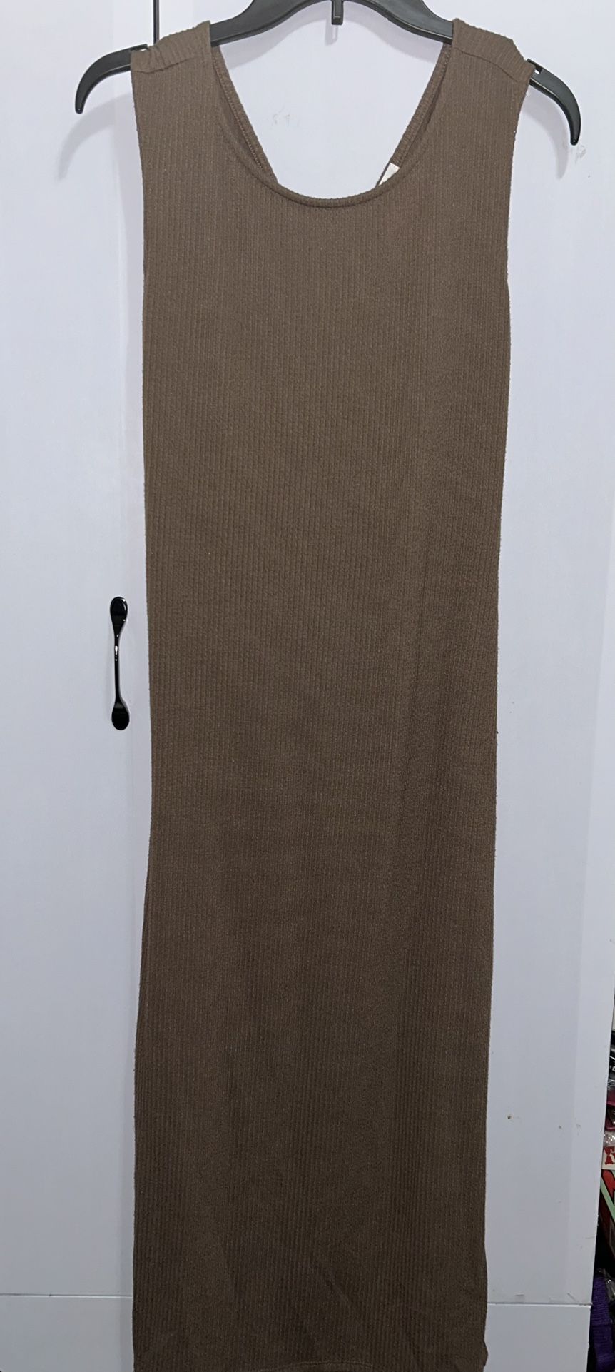 Brown Sleeveless Cutout Back Dress