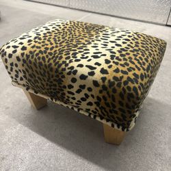 Mini Leopard Print Chair/stool