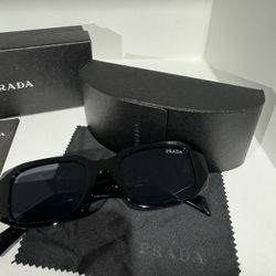 Prâďä Sunglasses 