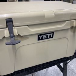 Yeti Tundra 45 Cooler 