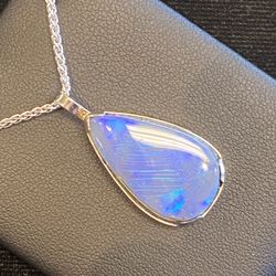 Black Opal pendant W/ White Gold Chain 
