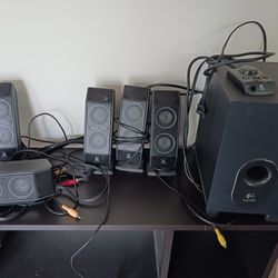 Logitech X-530 5.1 surround sound speaker system