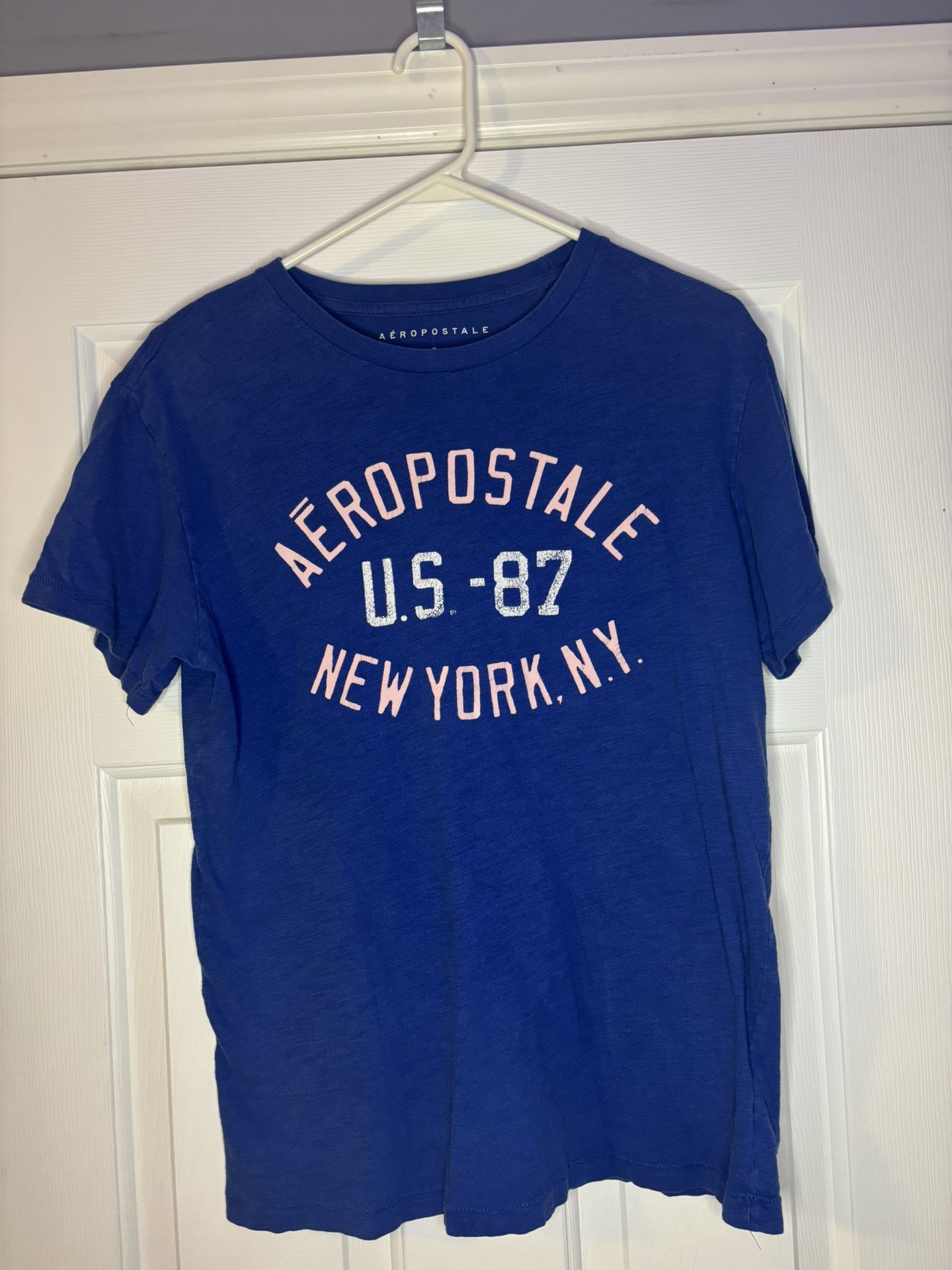 Aeropostale blue New York City tee Adult Small