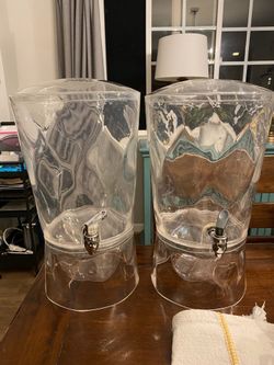CreativeWear Acrylic Beverage Dispenser