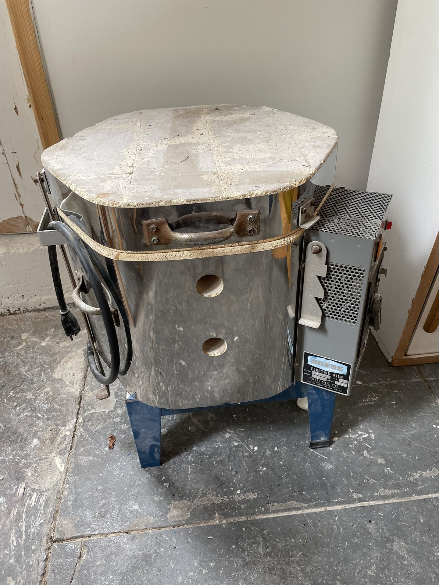 Cress LT-3K Ceramic Kiln