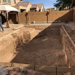 Clean Fill Dirt For low price ! We Deliver ! 