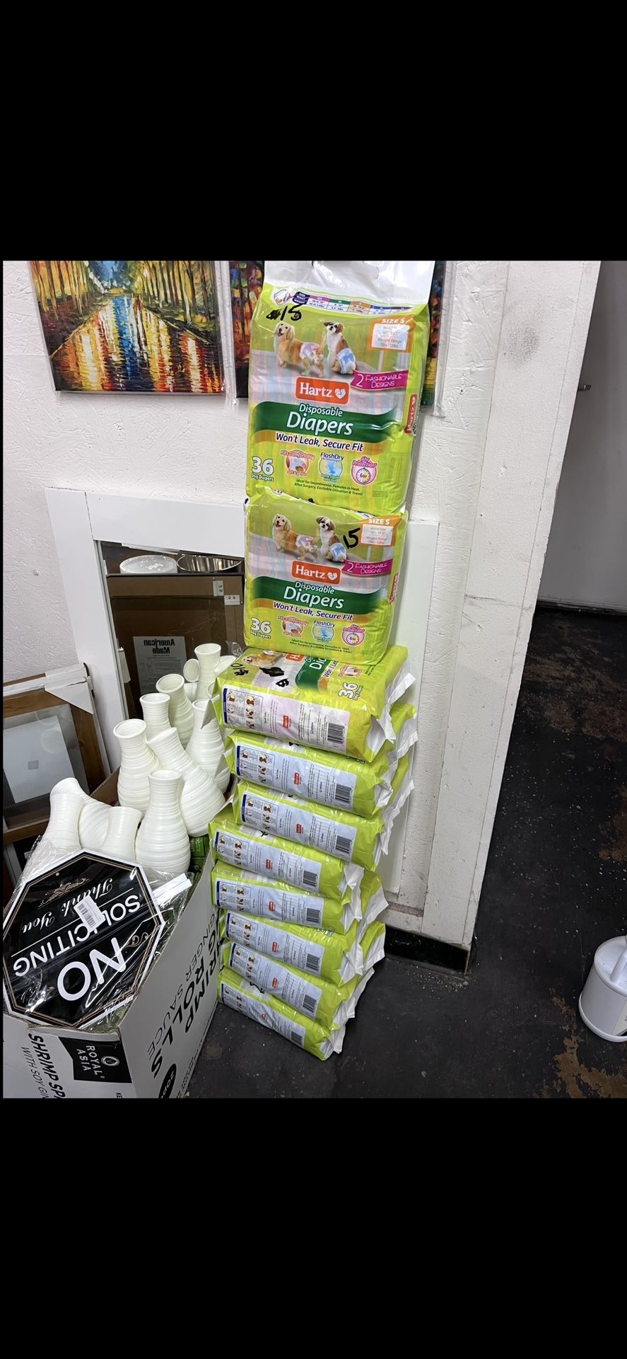 Hartz Disposable Dog Diapers, Size S 36 count, Comfortable & Secure Fit, Easy to Put On