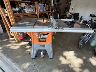 RIDGID Table Saw with fence and Stand