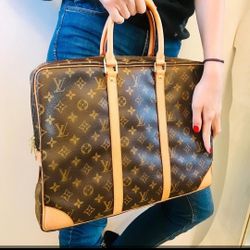 Louis Vuitton Monogram Handbag
