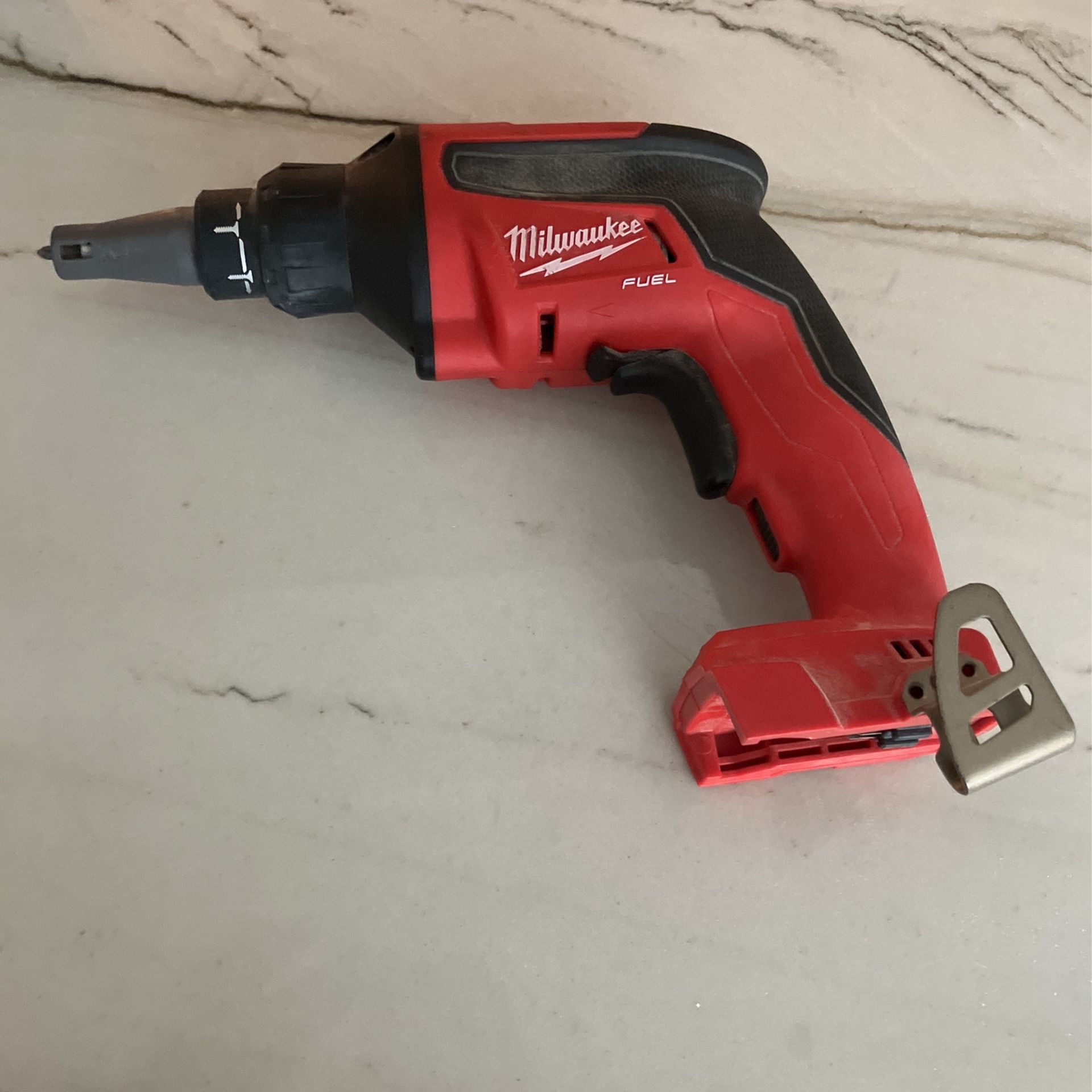 Milwaukee Fuel 18vDrywall Screw Gun
