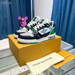 Sneakers L V Black And Green SIZE 11