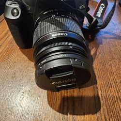 Cannon Rebel T7 