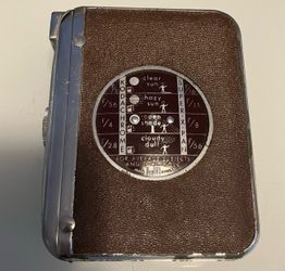 DeJur Embassy Magazine Eight 8mm Camera! Untested " 1960s