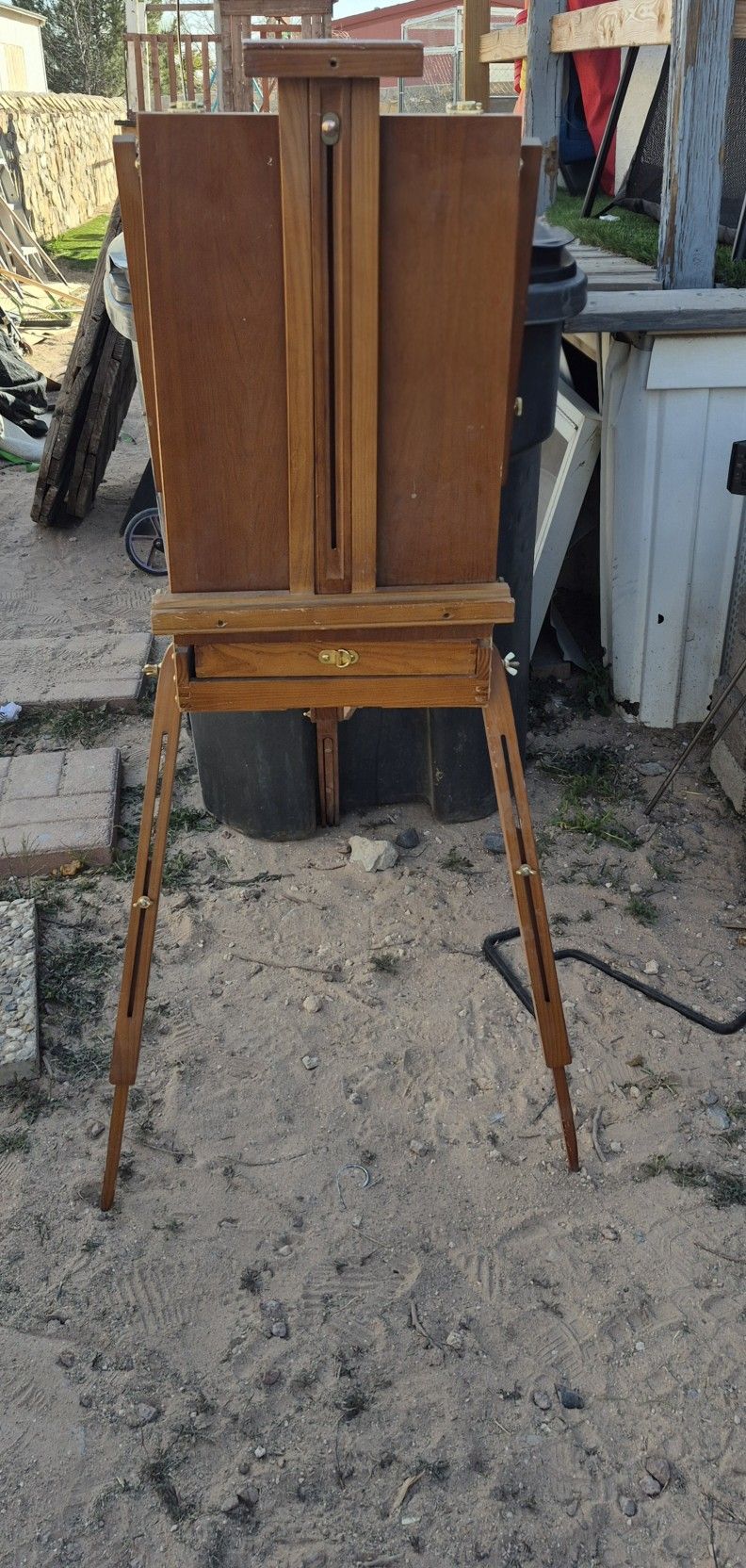 Portable Wood Standing Easel